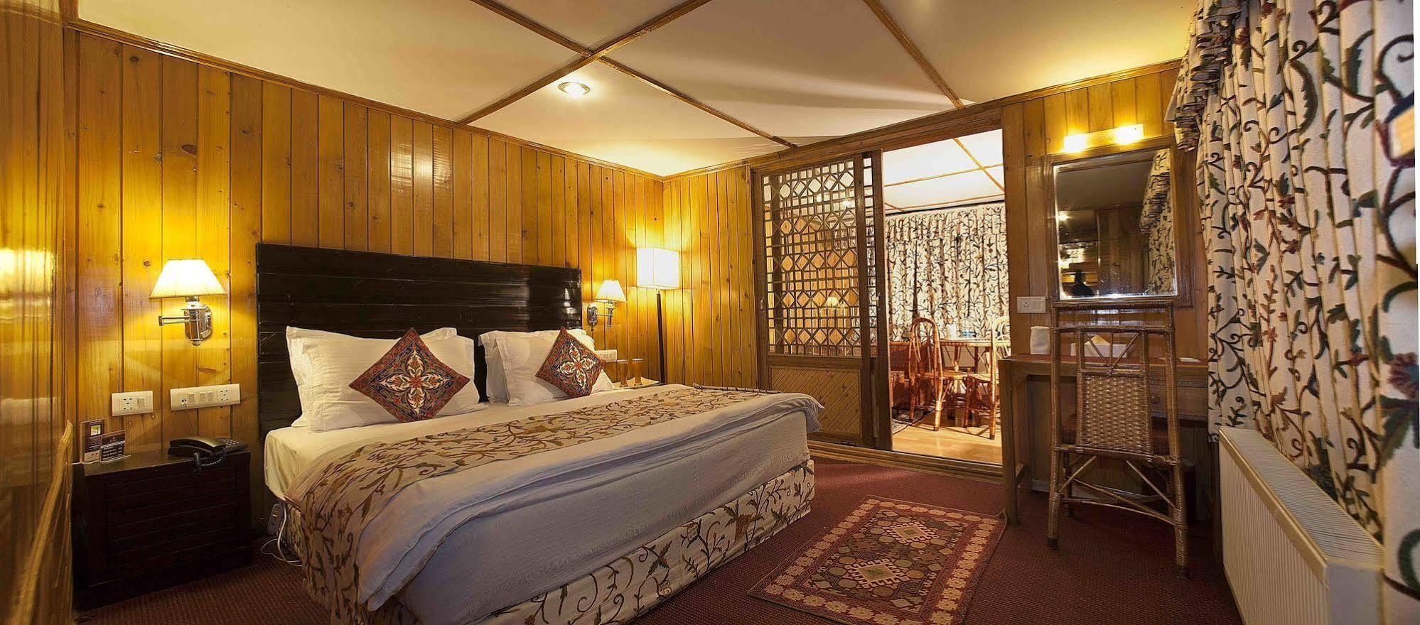 Heevan Retreat Gulmarg Kültér fotó